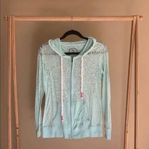 Textured Zip Up Lightweight Size Medium
